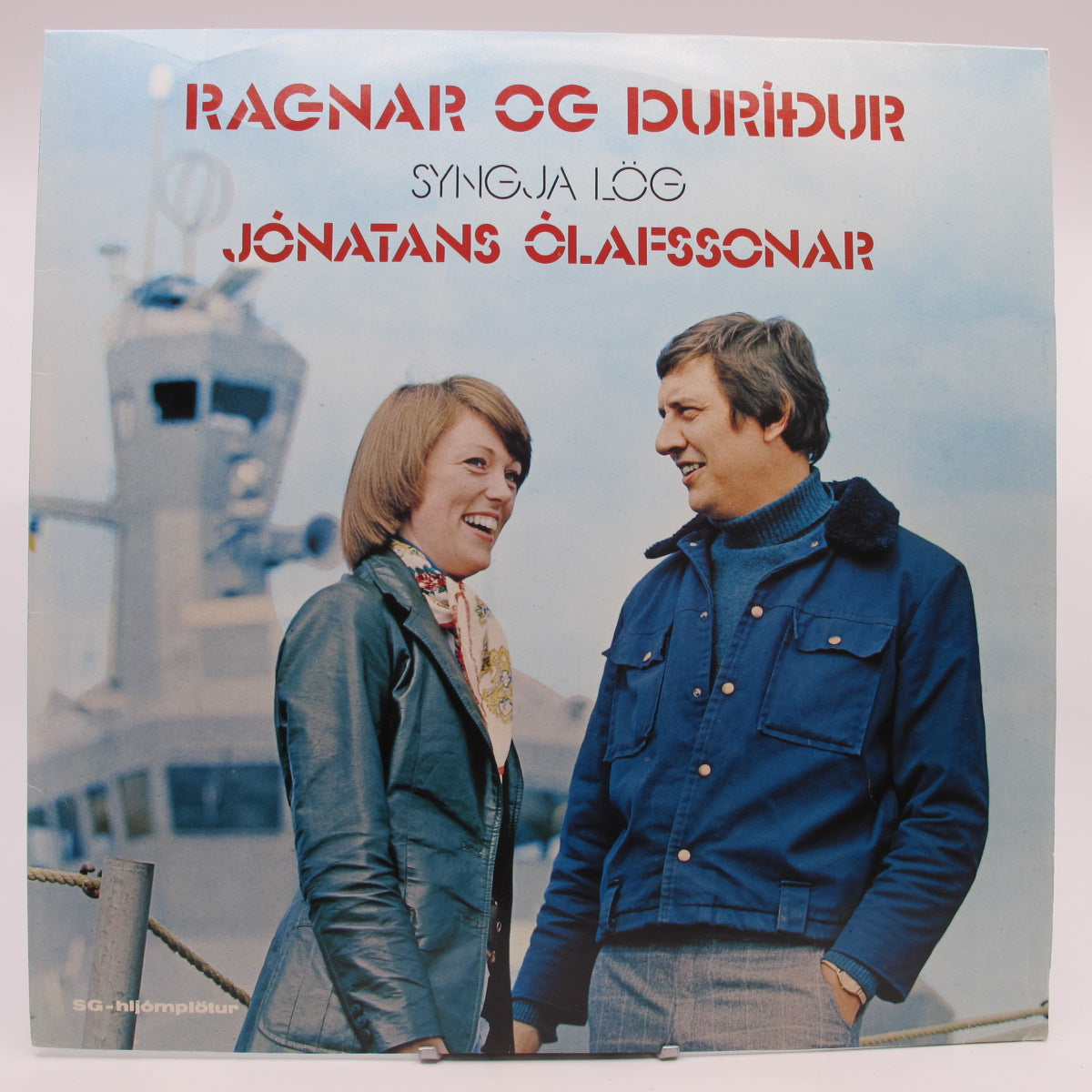 Ragnar Bjarnason og Þuríður Sigurðardóttir - Lög Jónatans Ólafssonar (Notuð plata VG)